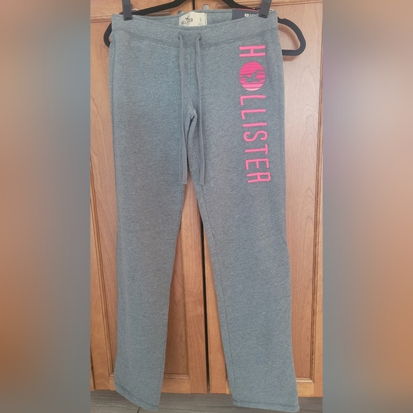 NWT- Hollister Straight Leg Jogging Pants - Picture 2 of 6